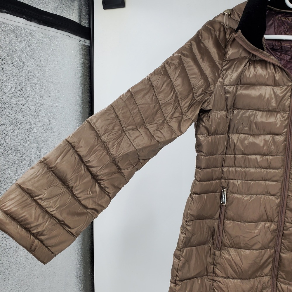 Andrew Marc Womens Packable Down Puffer Jacket Taupe Large Long Lightweight Coat - Picture 8 of 10
